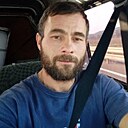 Знакомства: Вася, 26 лет, Судак