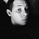 Знакомства: Андрей, 31 год, Саратов