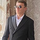 Знакомства: Саша, 18 лет, Петриков