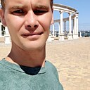 Знакомства: Максим, 34 года, Темрюк