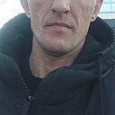 Знакомства: Денис, 42 года, Артем