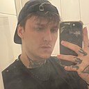 Знакомства: Max, 22 года, Тюмень