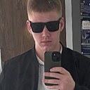 Знакомства: Viktor, 25 лет, Архангельск