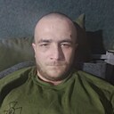 Знакомства: Максим, 32 года, Кременчуг