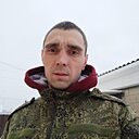 Знакомства: Данил, 31 год, Омск