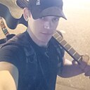 Знакомства: Виктор, 21 год, Сухум