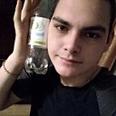 Знакомства: Александр, 22 года, Тула