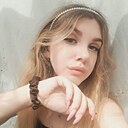 Знакомства: Лера, 20 лет, Москва