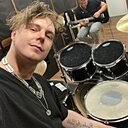 Знакомства: Игорь, 26 лет, Мурманск