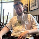 Знакомства: Шава, 23 года, Санкт-Петербург