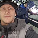 Знакомства: Илья, 36 лет, Черняховск