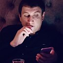 Знакомства: Павел, 31 год, Брянск