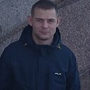 Знакомства: Денис, 32 года, Новоалтайск