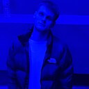 Знакомства: Максимилиан, 20 лет, Москва