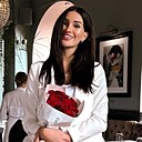 Знакомства: Ксения, 35 лет, Тюмень