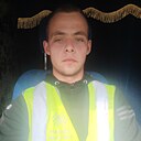 Знакомства: Илья, 24 года, Киров