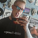 Знакомства: Владислав, 25 лет, Мурманск