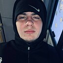 Знакомства: Фёдор, 20 лет, Белово