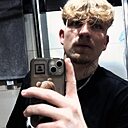 Знакомства: Vlad, 23 года, Катовице