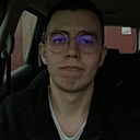 Знакомства: Илья, 21 год, Киров