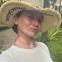 Знакомства: Мадина, 22 года, Москва