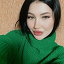 Знакомства: Карина, 28 лет, Бийск