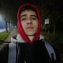 Знакомства: Кирилл, 22 года, Сосновец