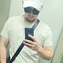 Знакомства: Кирилл, 24 года, Сургут