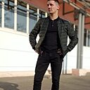 Знакомства: Стас, 29 лет, Бобруйск