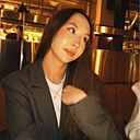 Знакомства: Ксения, 20 лет, Новосибирск