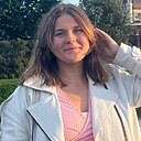 Знакомства: Настя, 22 года, Санкт-Петербург