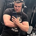 Знакомства: Владислав, 29 лет, Курган