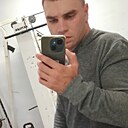 Знакомства: Tigran, 29 лет, Омск