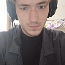 Знакомства: Максим, 24 года, Каменск-Уральский