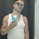 Знакомства: Максим, 42 года, Луганск