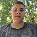 Знакомства: Влад, 19 лет, Людиново