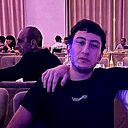 Знакомства: Артур, 21 год, Саратов