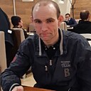 Знакомства: Виталя, 35 лет, Ачинск