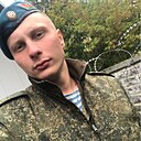Знакомства: Макс, 22 года, Новополоцк