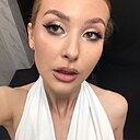 Знакомства: Виктория, 19 лет, Курск