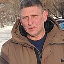 Знакомства: Руслан, 50 лет, Партизанск