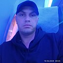 Знакомства: Максим, 40 лет, Талдыкорган