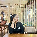 Знакомства: Айым, 29 лет, Алматы