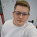 Знакомства: Денис, 27 лет, Псков