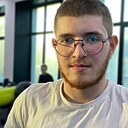 Знакомства: Ваня, 22 года, Омск