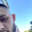 Знакомства: Валентин, 25 лет, Великий Новгород