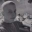 Знакомства: Дмитрий, 19 лет, Уссурийск
