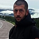 Знакомства: Ionuț, 28 лет, Borşa