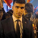 Знакомства: Teyyar, 25 лет, Баку