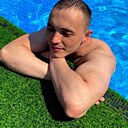 Знакомства: Андрей, 25 лет, Киров